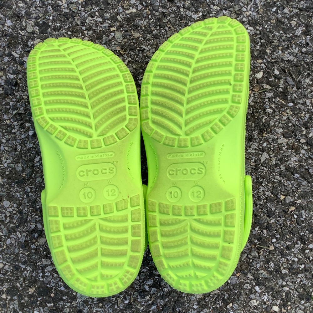 Crocs Classic Clog Lime Green Mens 10 Womens 12 Comfort Slip On Shoes 10001 - Picture 9 of 10